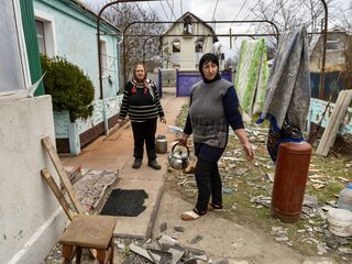 Russische soldaten zouden geplunderde spullen uit Oekraïense huizen naar thuisfront sturen