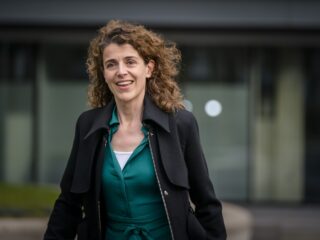 Ook VVD-fractievoorzitter Sophie Hermans heeft geen tijd om te debatteren met JA21 en BBB