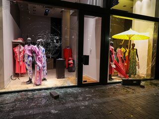 Rotterdam onrustig na nederlaag Feyenoord: 'Puur en alleen uit op confrontatie met de politie'