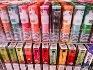 Steeds meer jongeren vapen: 'Kinderen kunnen daar in twee tot drie dagen verslaafd aan raken'