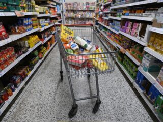 Leidt loonsverhoging tot meer inflatie? 'Paranoia om nu al te schermen met loon-prijsspiraal'