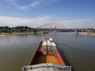 Lage waterstand vergt maatregelen. 'Ik weet niet wat ze aan het doen zijn in Den Haag'