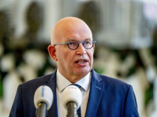 Wie volgt Henk Staghouwer op als minister van Landbouw?
