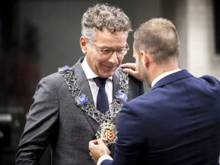 Jeroen Dijsselbloem: van 'strenge' minister van Financiën naar fietsende burgemeester van Eindhoven