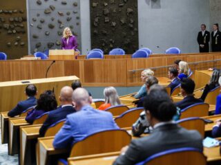 'Het kabinet plakt alleen maar pleisters met deze maatregelen'