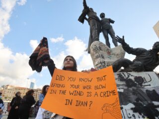 Overleeft het Iraanse regime deze volkswoede? 'Schrijnend, maar ook hoopgevend'