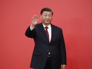 Positie van Xi Jinping verstevigd: wat betekent dit voor de Chinezen en het Westen?