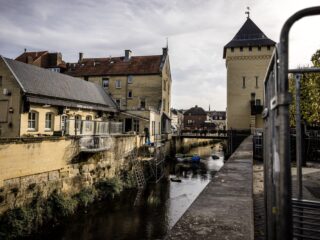 'Aardbevers' uit Groningen bezoeken 'overstromers' in Limburg