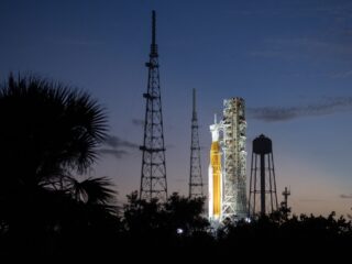 Podcast De Dag: na 50 jaar weer naar de maan, een nieuwe fase in de ruimtevaart