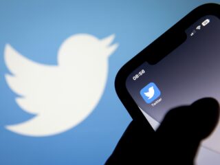 Controlestaat of opruiers aanpakken? Terecht dat burgemeesters meer macht willen?