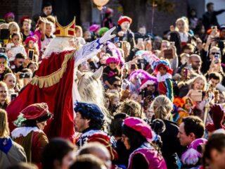 Volendam over op roetveegpieten. 'Als man van kleur was ik een soort schietschijf'