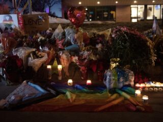 Aantal gewonden fatale schietpartij LHBTIQ+-club Amerika gestegen naar 25