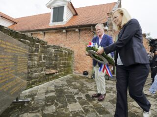 'Excuses voor slavernij startpunt van meerjarig traject voor herstel'