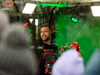 Wat weet je van Serious Request, de NS en de politievakbond? Speel de nieuwsquiz!