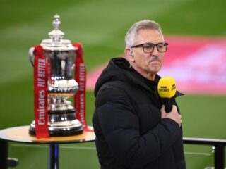 Podcast De Dag: de kwetsbaarheid van de BBC