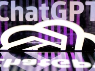 Sluimerend gevaar van ChatGPT: 'Je kunt niet meer onder de motorkap kijken'
