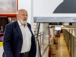 Timmermans in het nadeel? 'Nederland wil geen kale premier'