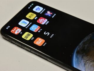 Stand.nl: 'We moeten geen goedkope spullen meer kopen bij Chinese webshops'