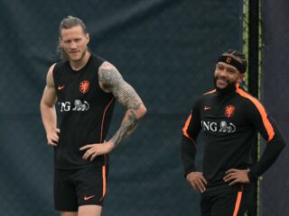 Depay en Weghorst ontbreken in eerste Oranje-selectie Xavi: 'Het voelt als een opluchting'