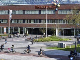 Bestuursvoorzitter Anita Arts stapt op bij Flevoziekenhuis