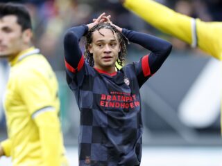 PSV wint niet van tien spelers Fortuna Sittard