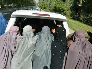 Afghaanse vrouwen doen noodkreet: ‘De Taliban gaan nooit veranderen’