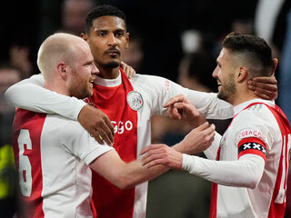 Ajax heer en meester tegen Heracles Almelo