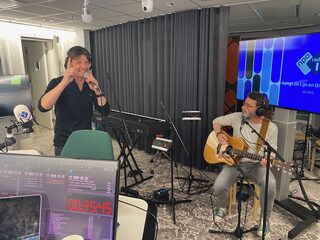 Zoon Clouseau-zanger vindt muziek 'te triestig'