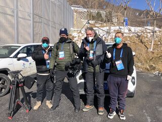 Andere Tijden Kees: Bijna uit de Chinese bubbel en proostend op weg naar het thuisfront