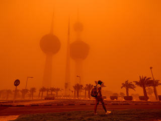 Zandstormen teisteren Koeweit: 'Zelfs een blokje om gaan is levensgevaarlijk’