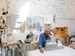 Beeldend kunstenaar Mark Brusse is het best bewaarde geheim van Nederland