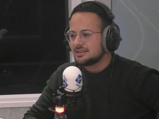 Mounir Samuel ging in lockdown met klimaatrapporten: 'We stevenen af op Hunger Games 2.0'