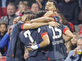 PSV weet Ajax in Amsterdam te verslaan