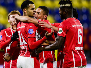 PSV maakt geen fout in Waalwijk en blijft op kop