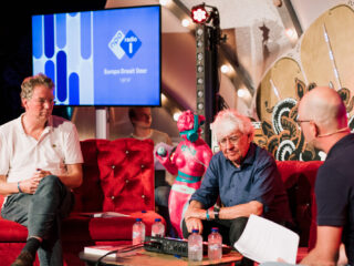 Geert Mak op Lowlands: 'Dit is de laatste normale zomer'