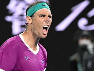 Grandslamrecord voor Nadal na heroïsche zege op Medvedev