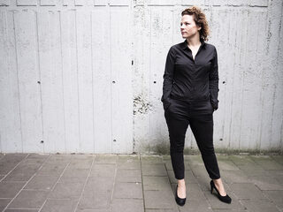 Roos Abelman vervangt tijdelijk Ghislaine Plag in Spraakmakers