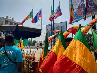 Podcast de Dag: de Afrikaanse vrienden van Poetin