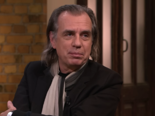 Psychiater Dirk de Wachter te horen op album Sticks: 'Ben het roerend met hem eens'