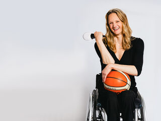 Wie zijn de paralympische sporters en wat is hun bijzondere achtergrondverhaal?