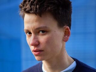 Schrijver Tobi Lakmaker: 'Ik vind schrijven best een ongezond beroep'