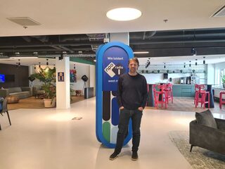 In opspraak geraakte kwantumpionier Leo Kouwenhoven doorbreekt zwijgen