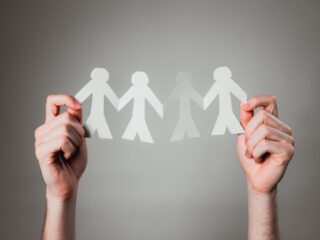 Alledaagse Vragen - Waarom zijn er in Nederland 99 mannen op elke 100 vrouwen?