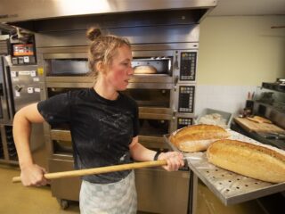 Moet er energiecompensatie komen voor het mkb? 'Het is beter om ons gedrag aan te passen'