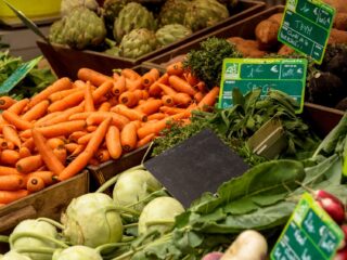 Voedselcrisis blijft hardnekkig probleem: 'Geef boetes aan grote voedselmultinationals'