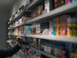 Vapes en e-sigaretten met smaak vanaf 1 oktober 2023 verboden