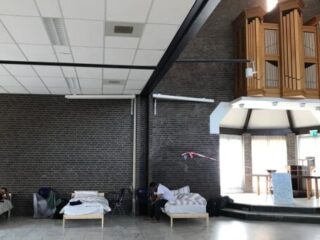 Emmense kerkgangers slaan handen ineen voor opvang asielzoekers uit Ter Apel