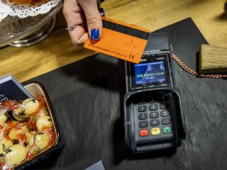 Econoom: 'Economie piept en kraakt', ondanks groeiende cijfers