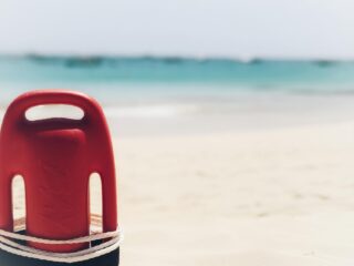 Wordt lifesaven een Olympische sport? 'Het is vechten tegen de elementen'