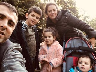 Ljowa (7) dreigt te worden uitgezet naar Armenië door vergeten formulier